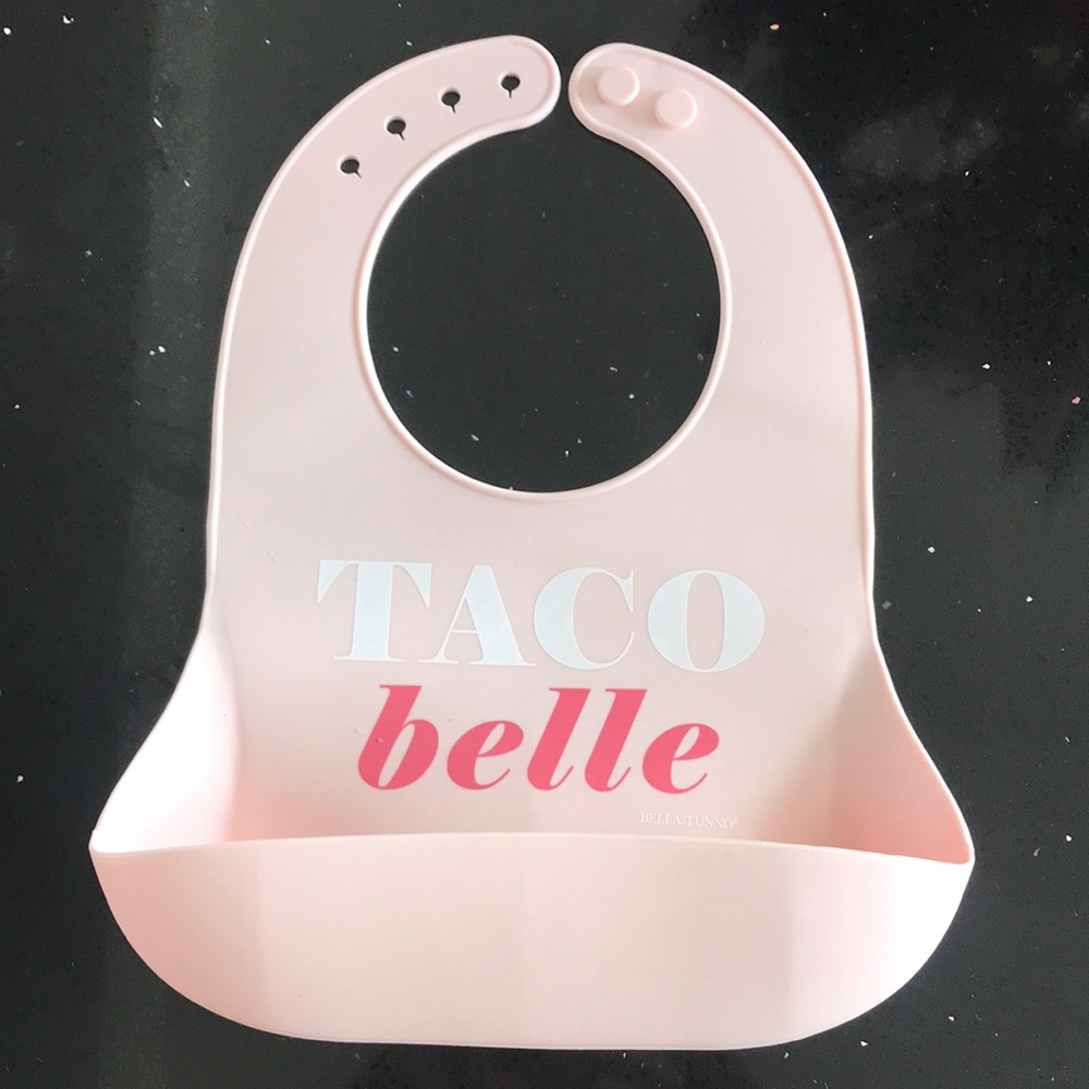 Bella tunno taco belle bib